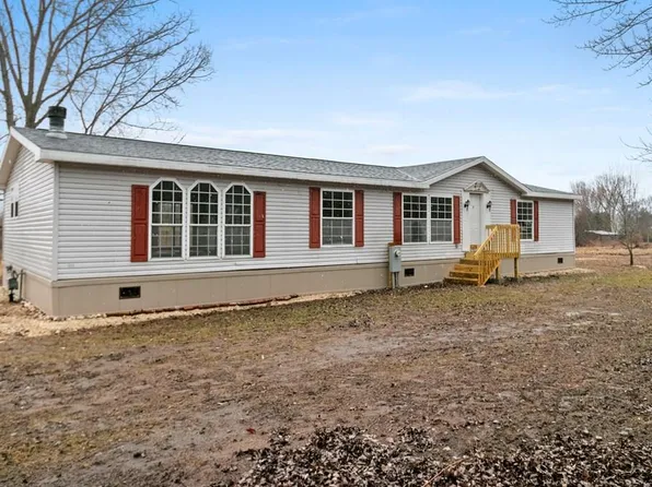 1220 Clay Banks Rd, Sturgeon Bay, WI 54235