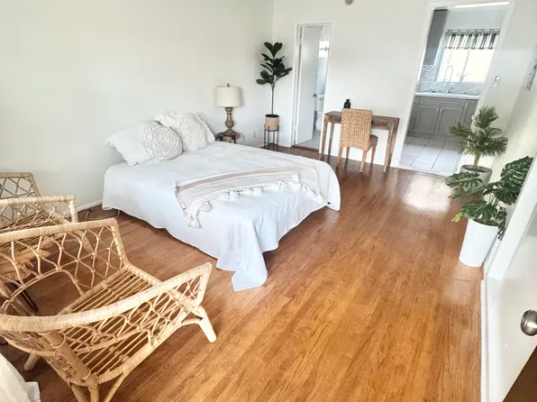 1751 Winona Blvd #6, Los Angeles, CA 90027