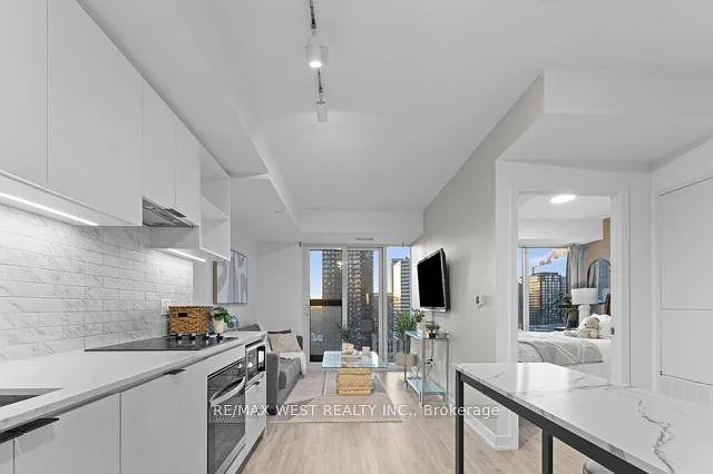 252 Church St #2616 — Photo 2