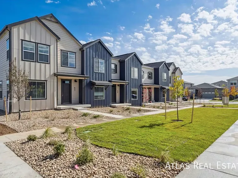 The Villas at Ridgeline Vista — Photo 89