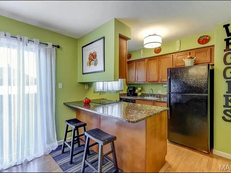 1210 Clarkson Ct #1210 — Photo 9