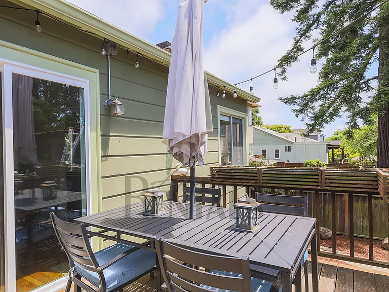 225 San Carlos Ave — Photo 28