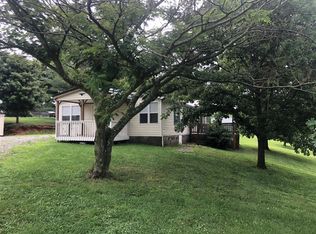 252 Pollys Bend Rd, Lancaster, KY 40444