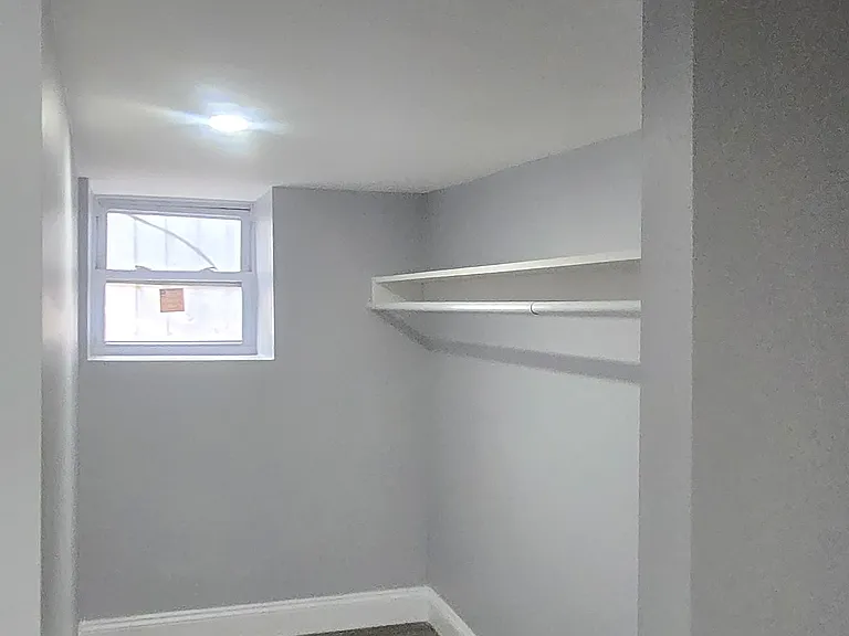 316 W Oley St #1RST — Photo 2