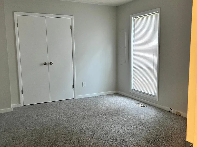 811 Rumford Pl #B — Photo 18