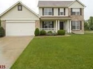 1 Waterford Crystal Cir, Dardenne Prairie, MO 63368