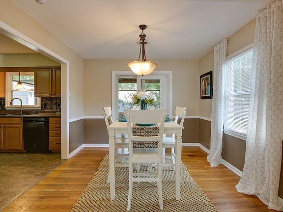 5th image of 112 Gwynn Cir