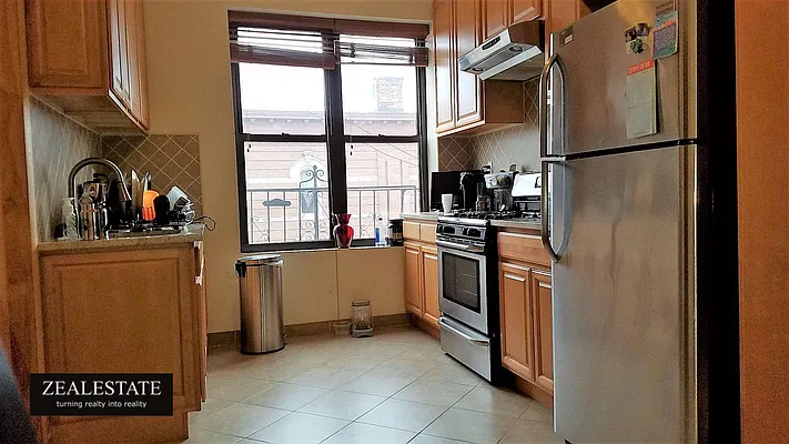 Rented by ZealEstate Group Inc | media 58