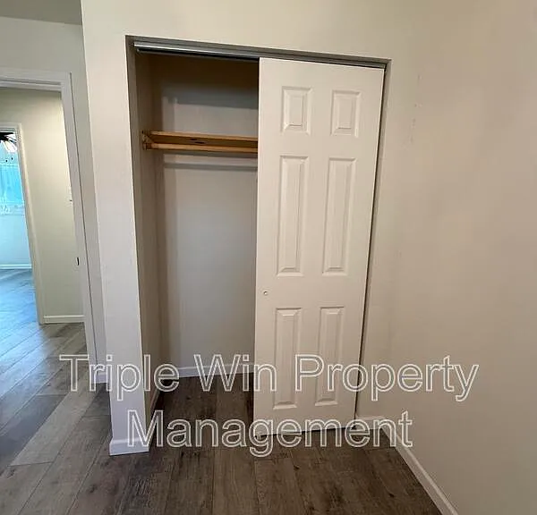 8301 Pepperidge Dr — Photo 15