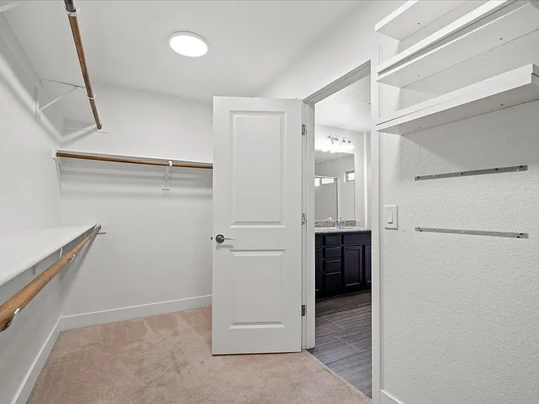 8931 Oreana Peak Ct — Photo 16
