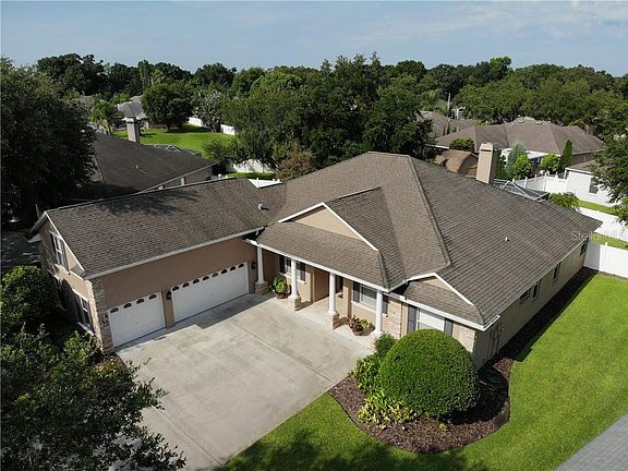 2nd image of 628 Citrus Wood Ln