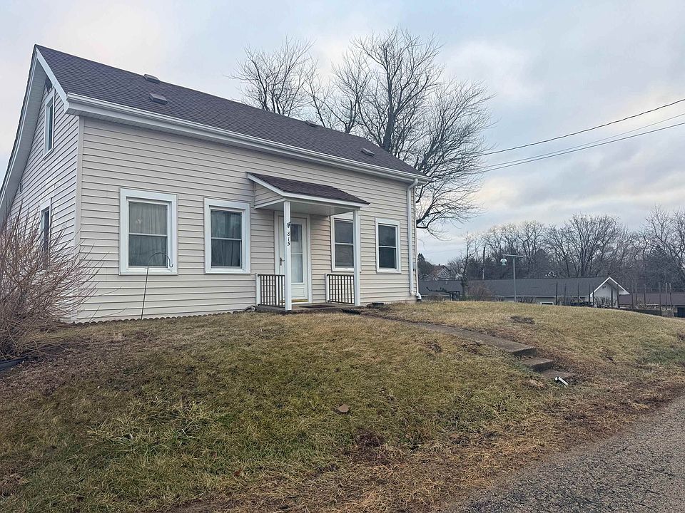 1st image of 815 Spare St