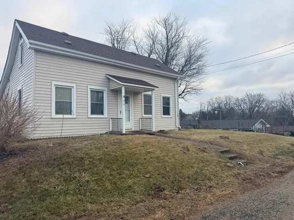 815 Spare St, Galena, IL 61036