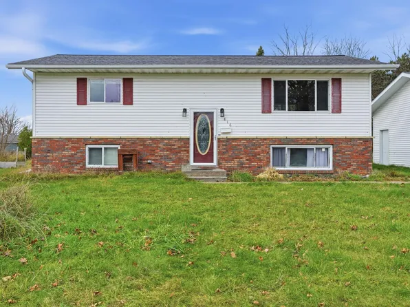 816 E 9th St S, Ladysmith, WI 54848