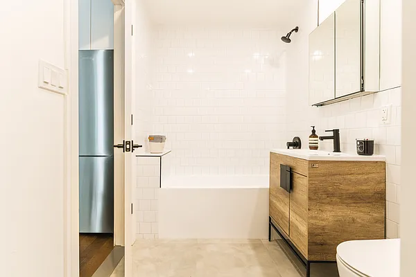 Rented by Harmonycity Corp. | media 36