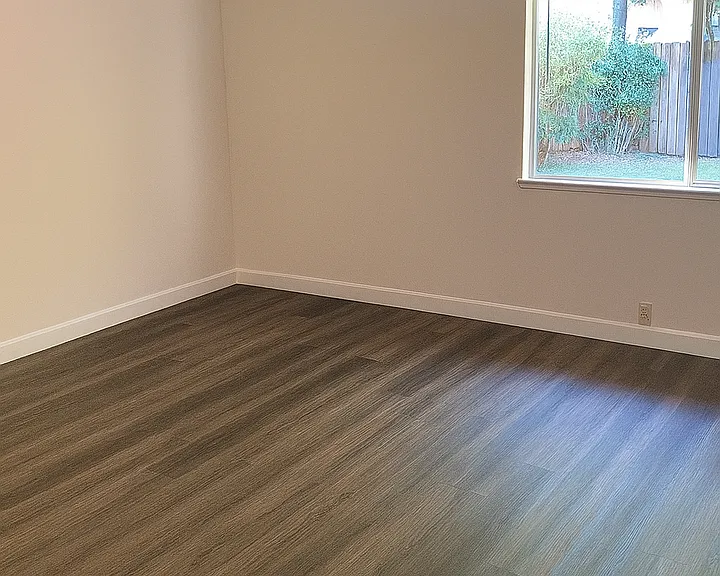611 Isla Pl — Photo 12