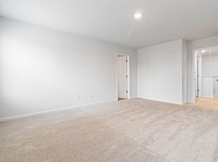 5113 Sidney Square Dr, Flowery Branch, GA 30542