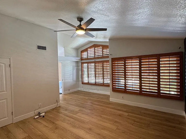 30882 Kiowa River Ct — Photo 48