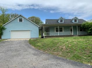 310 Jones Rd, Harrisburg, IL 62946