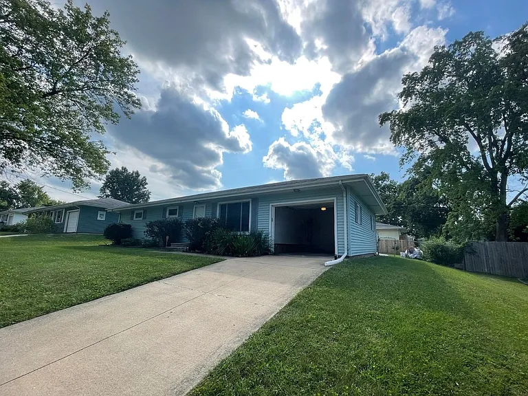 1503 Bunn St — Photo 1
