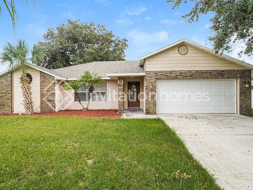 847 Mendoza Dr