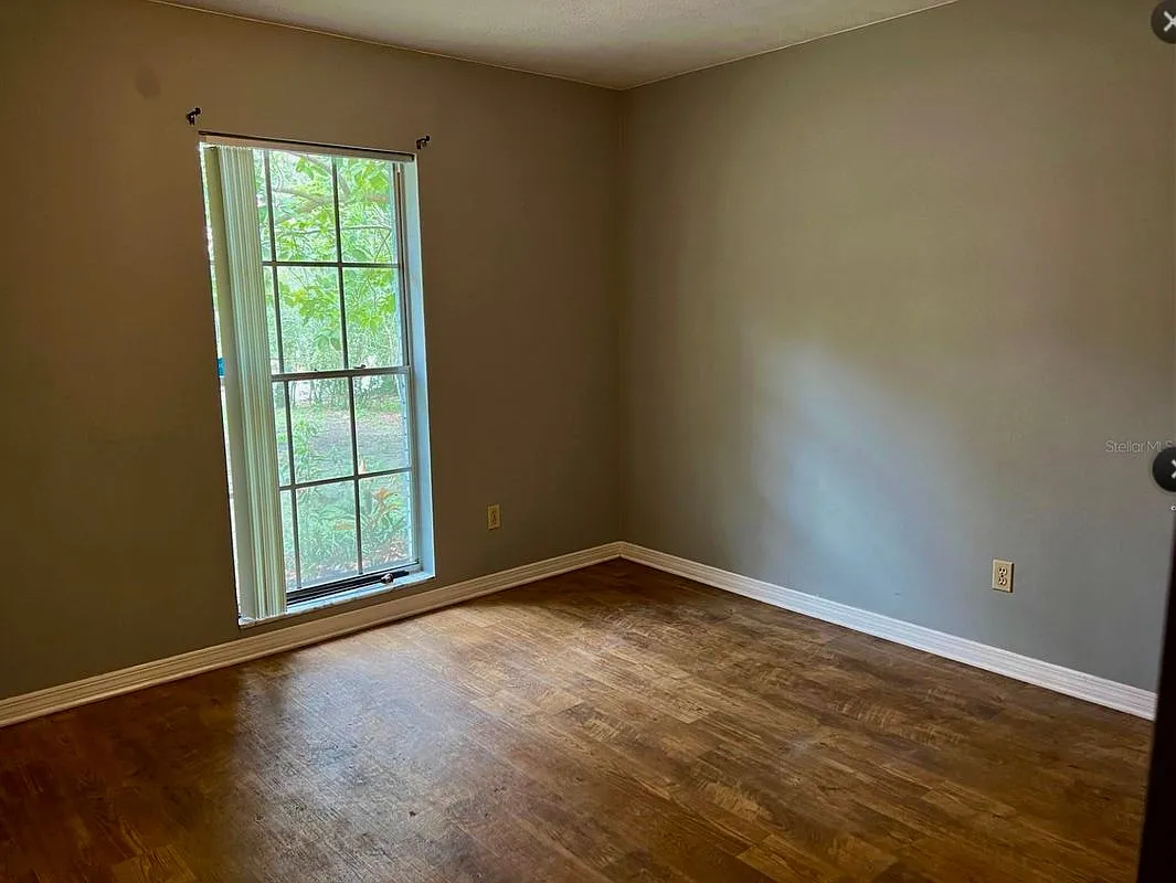 3 bed, 2.0 bath, 1734 sqft, $2,200 — Photo 4