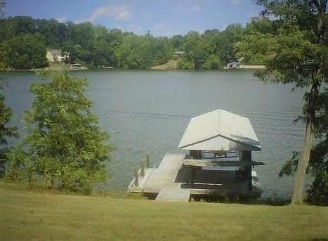 5th image of 12 Sourwood Dr