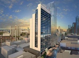 330 Richmond St W #2516, Toronto, ON M5V 0M4