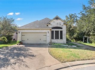 1710 Twin Pond Cir, College Station, TX 77845