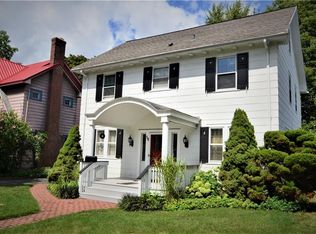 58 Westbourne Rd, Rochester, NY 14617