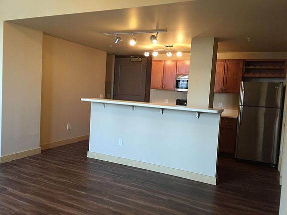4th image of 129 N 10th St APT 310