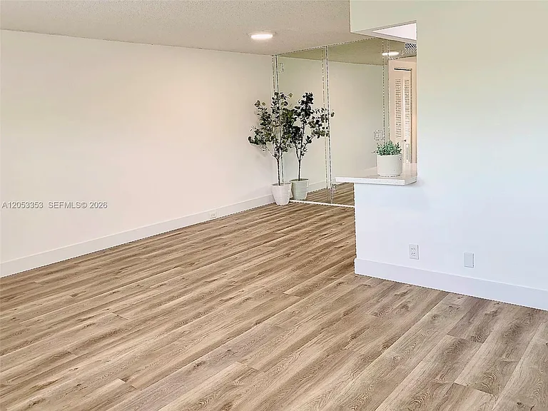 101 SW 132nd Way #413J — Photo 10
