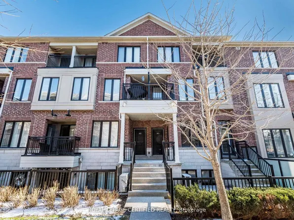 30 Carnation Ave #104, Toronto, ON M8V 0B8