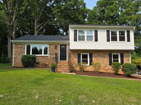 14300 Rosebud Rd, Chesterfield, VA 23838