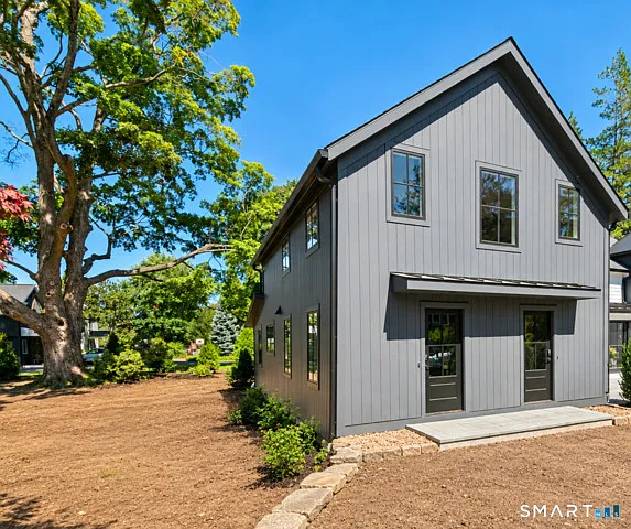 1 bed, 833 sqft, $3,000 — Photo 1