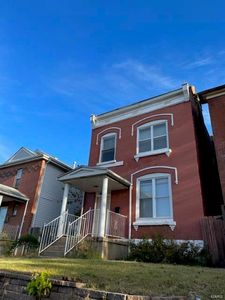4525 Page Blvd, Saint Louis, MO, 63113