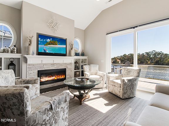 5th image of 2811 Harborside Way