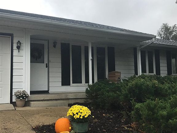2nd image of 406 Standish Dr