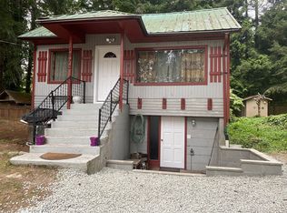 1872 Anderson St, Point Roberts, WA 98281