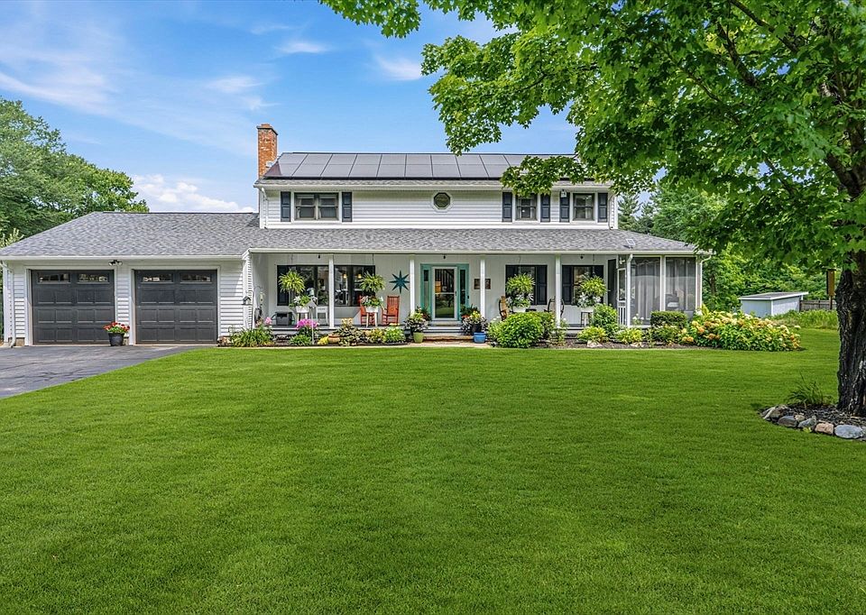 1st image of 22 Miller Ave