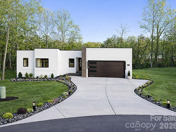 2nd image of 2520 27th Avenue Cir NE