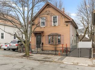 106 Abbott St, Lawrence, MA 01843
