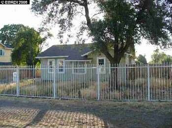 2nd image of 65 Bayview Ave