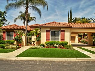 5410 W Sunnyview Ave, Visalia, CA 93291