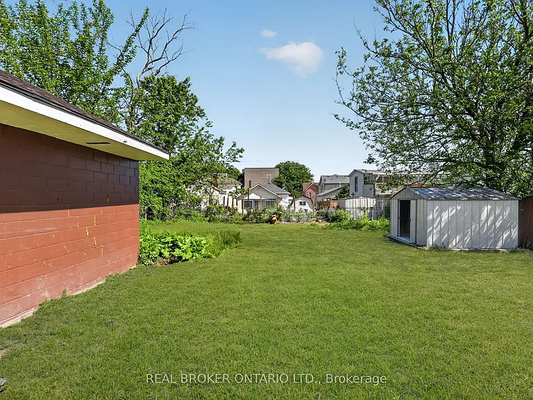 4417A Ellis St — Photo 37