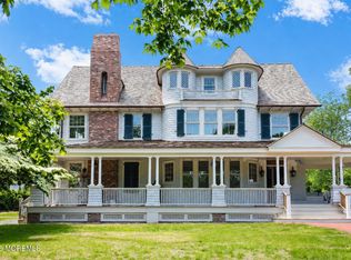 200 Bridlemere Ave, Interlaken, NJ 07712