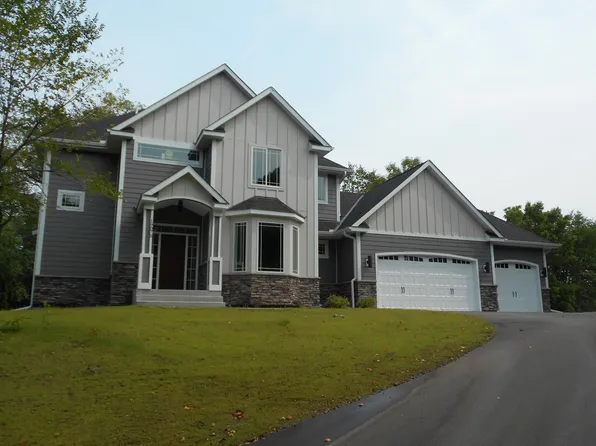 19075 South Ln, Minnetonka, MN 55345