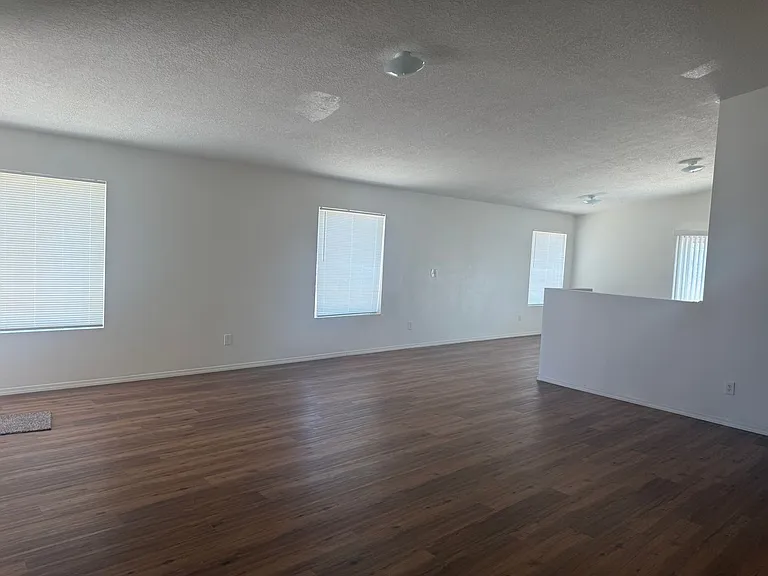 3716 Rancher Loop NE — Photo 6