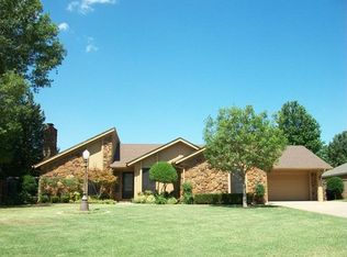 2109 W Club Rd, Duncan, OK 73533