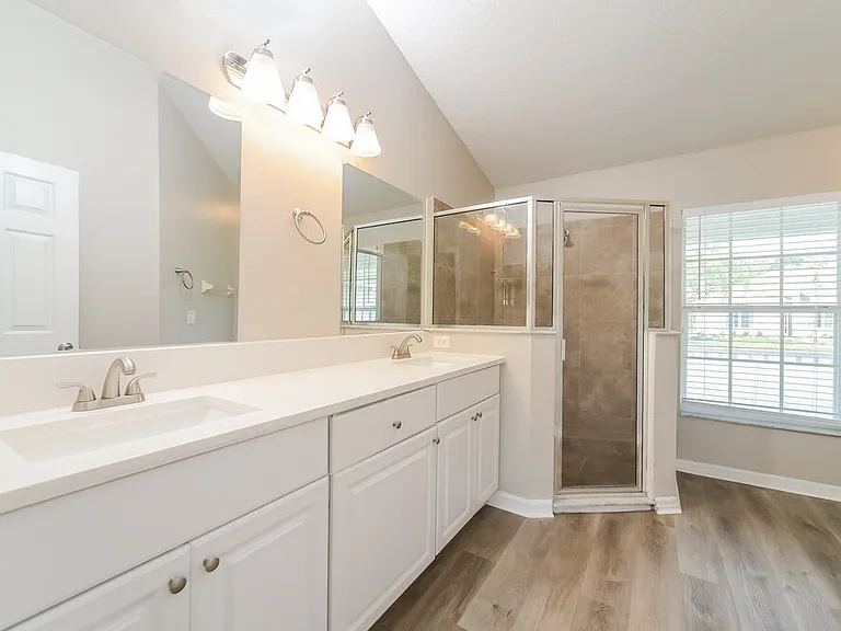 5537 Willow Bend Trl — Photo 12